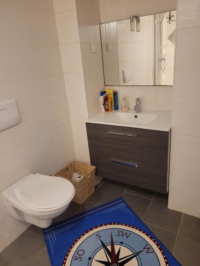 Bed and Breakfast Chez Jeanfi Fronsac  Экстерьер фото